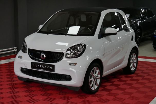 Smart ForTwo coupe EQ 60 kW image number 1