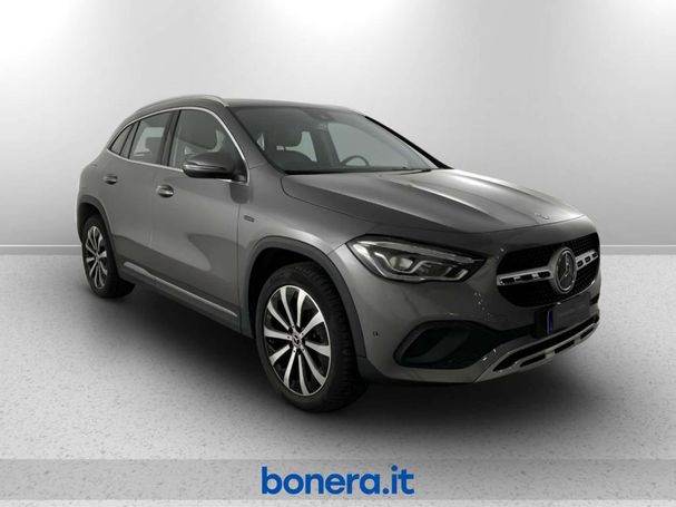 Mercedes-Benz GLA 250 e 160 kW image number 2