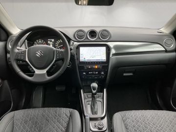 Car image 12