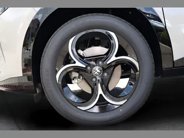 Car image 35