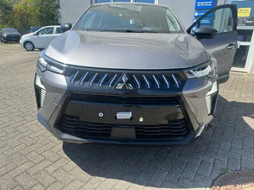 Car image 32