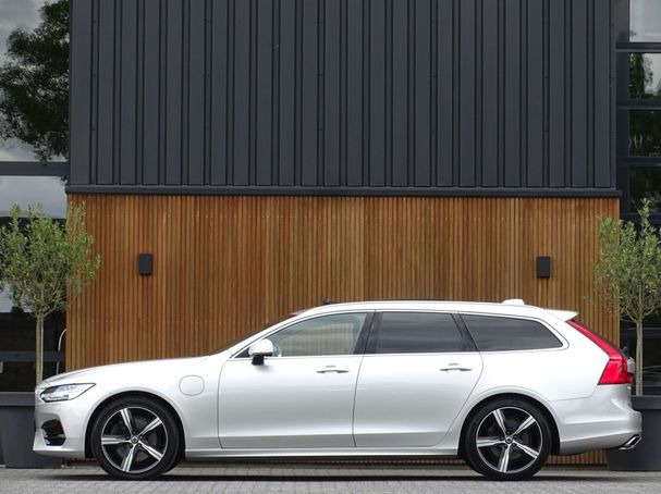 Volvo V90 T8 300 kW image number 5