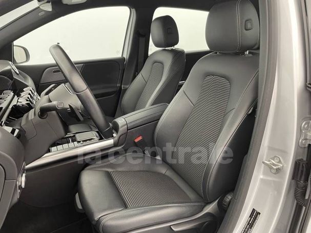 Mercedes-Benz B 200 7G-DCT Progressive 120 kW image number 7