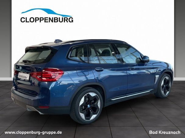 BMW iX3 210 kW image number 2