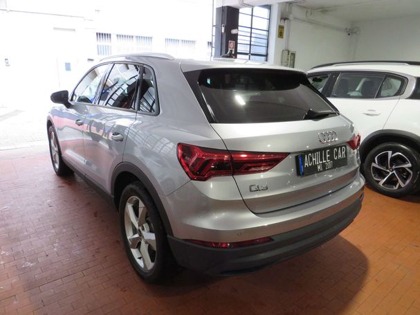 Audi Q3 35 TDI quattro S tronic Business 110 kW image number 7