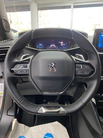 Peugeot 2008 PureTech 96 kW image number 10