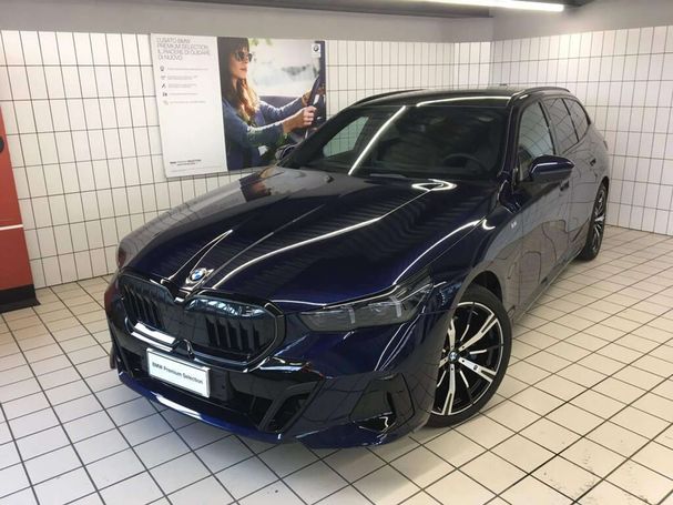 BMW 520d Touring xDrive 145 kW image number 1