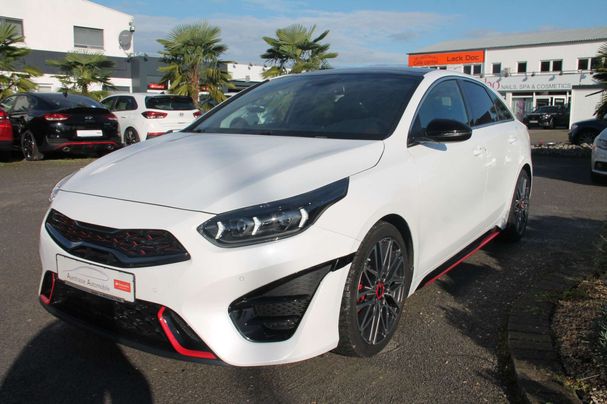 Kia ProCeed GT 150 kW image number 1