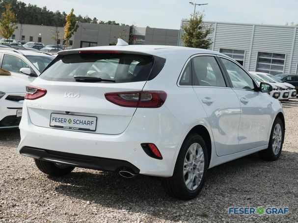 Kia Ceed 1.5 Vision 103 kW image number 2