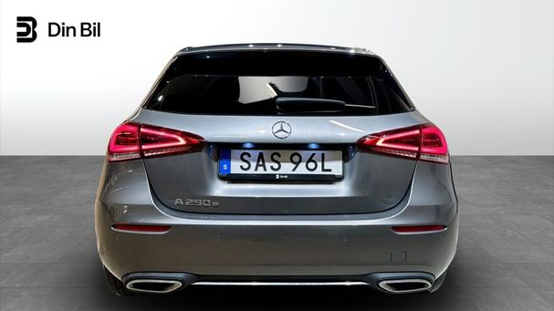 Mercedes-Benz A 250 e 163 kW image number 3