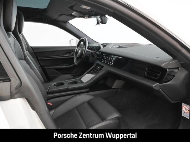 Porsche Taycan 350 kW image number 17