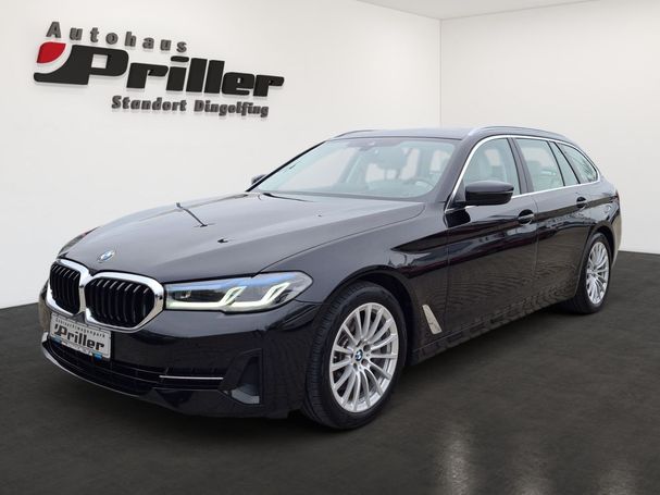 BMW 530d Touring xDrive 210 kW image number 1