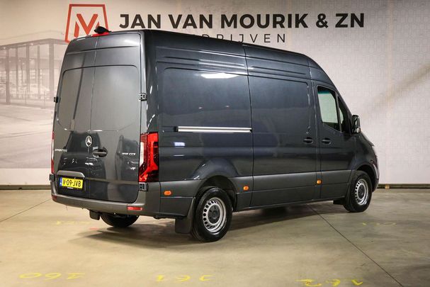 Mercedes-Benz Sprinter 319 CDI RWD 140 kW image number 2