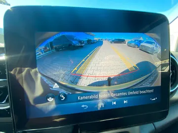 Car image 39