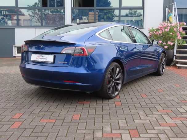 Tesla Model 3 Performance AWD 335 kW image number 3