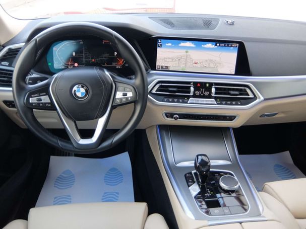 BMW X5 xDrive 195 kW image number 25