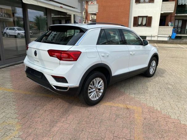 Volkswagen T-Roc 1.0 TSI 81 kW image number 4