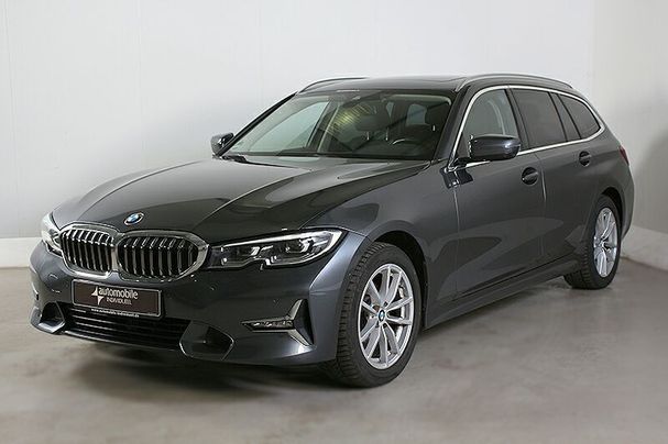 BMW 320d xDrive Luxury 140 kW image number 1