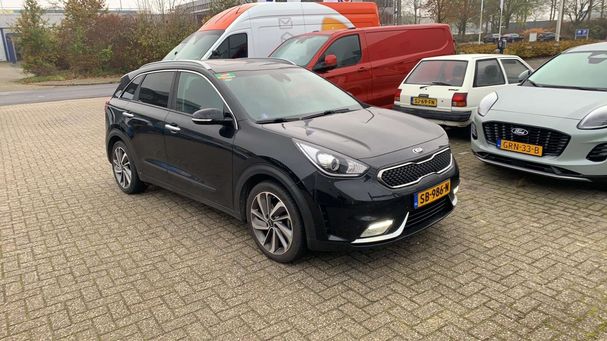 Kia Niro Hybrid 1.6 GDI 104 kW image number 2