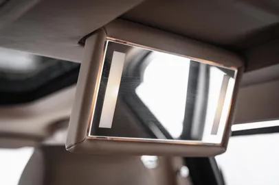 Car image 35