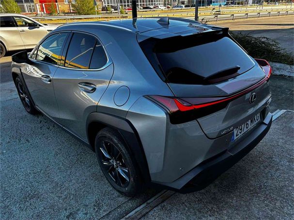 Lexus UX 135 kW image number 4