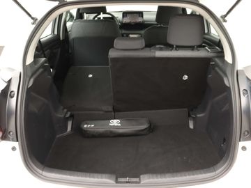 Car image 36