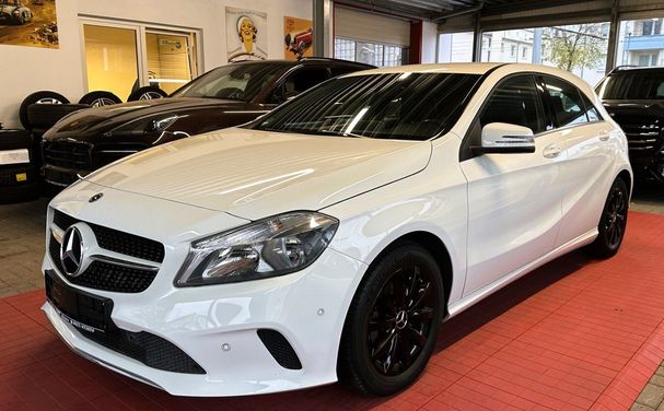 Mercedes-Benz A 180 90 kW image number 1