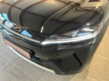 Car image 39