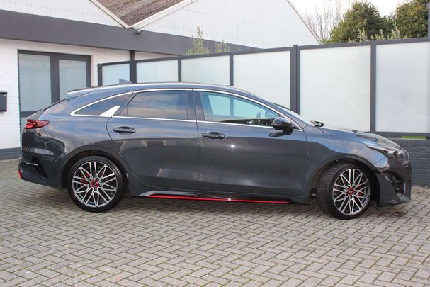 Kia ProCeed GT 150 kW image number 2