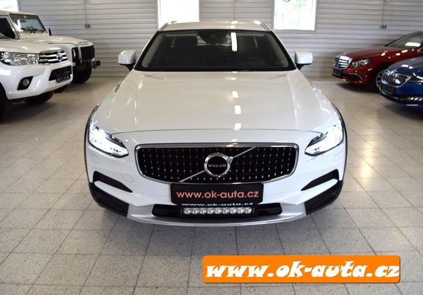 Volvo V90 Cross Country D4 AWD 140 kW image number 12