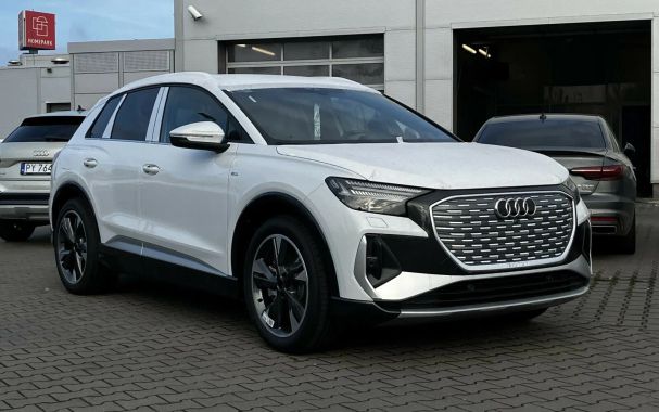 Audi Q4 210 kW image number 2