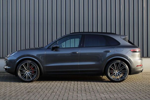 Porsche Cayenne E-Hybrid 350 kW image number 8