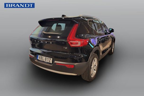 Volvo XC40 T2 Momentum 95 kW image number 3