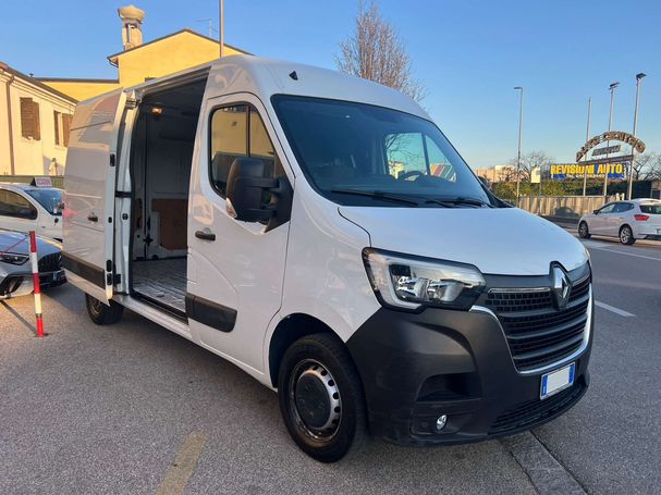 Renault Master 100 kW image number 4