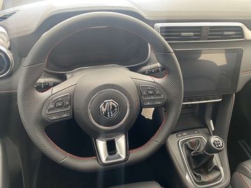 Car image 30