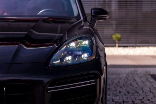 Porsche Cayenne Turbo 404 kW image number 28