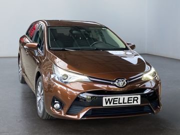 Car image 2