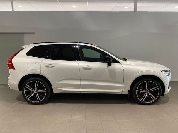 Volvo XC60 B4 AWD 147 kW image number 1