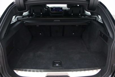 Car image 41