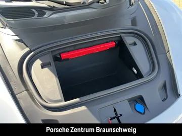 Car image 35
