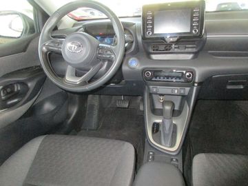 Car image 8