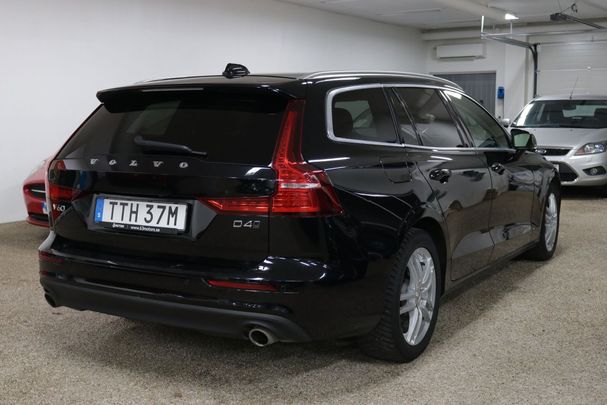 Volvo V60 D4 AWD 140 kW image number 4