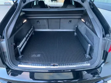Car image 49