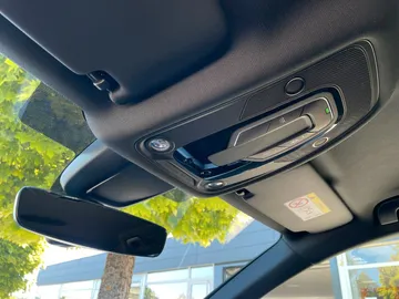 Car image 41