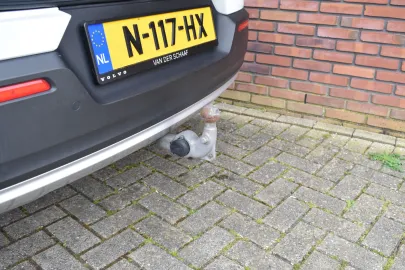 Car image 34