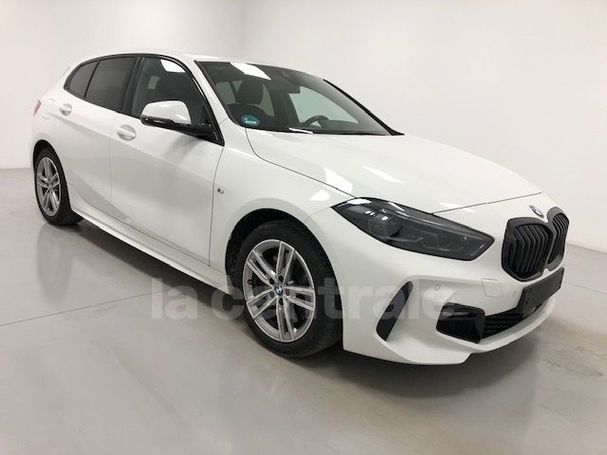 BMW 120i 131 kW image number 2