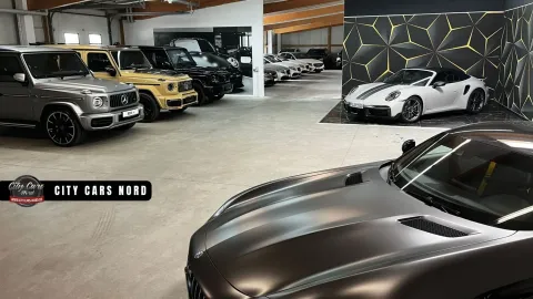Car image 27