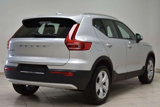 Volvo XC40 D3 Geartronic Momentum 110 kW image number 6