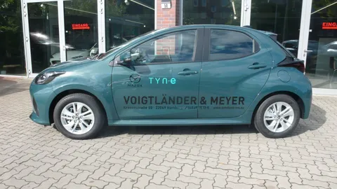 Car image 5