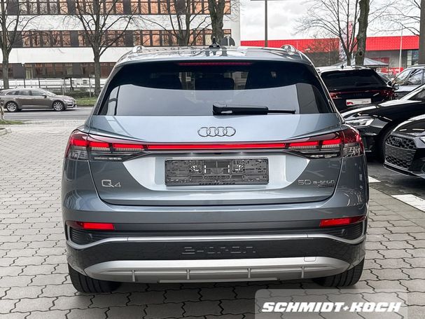 Audi Q4 50 quattro e-tron S-line 220 kW image number 6